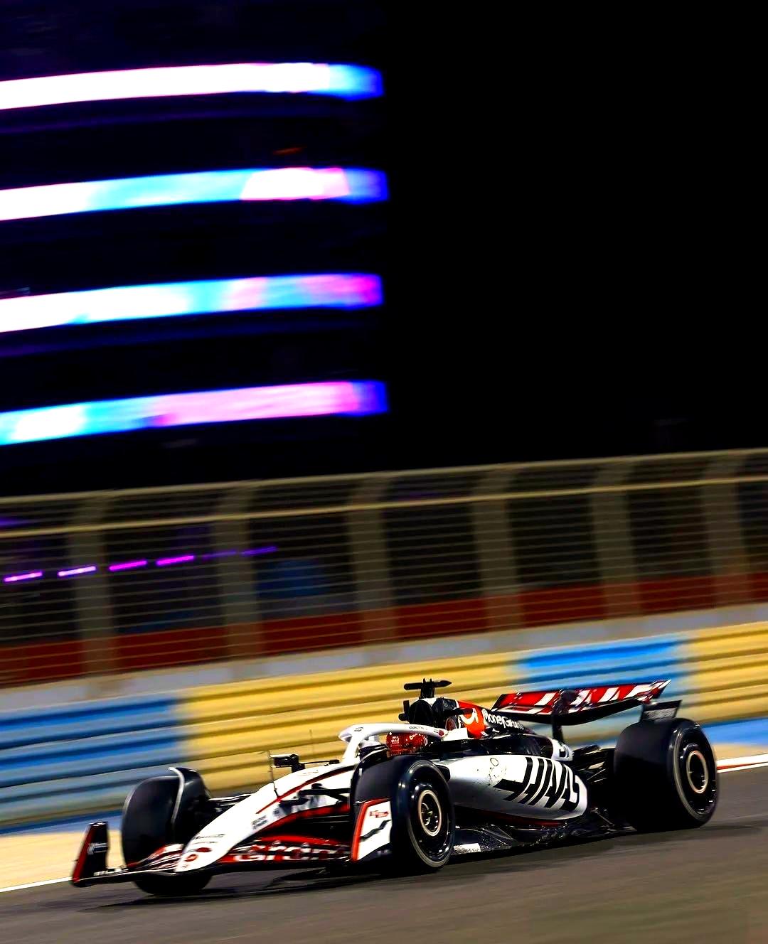 哈斯车队翻盘迈凯伦,皮亚斯特里惊艳四座 哈斯车队翻盘迈凯伦,皮亚斯特里惊艳四座