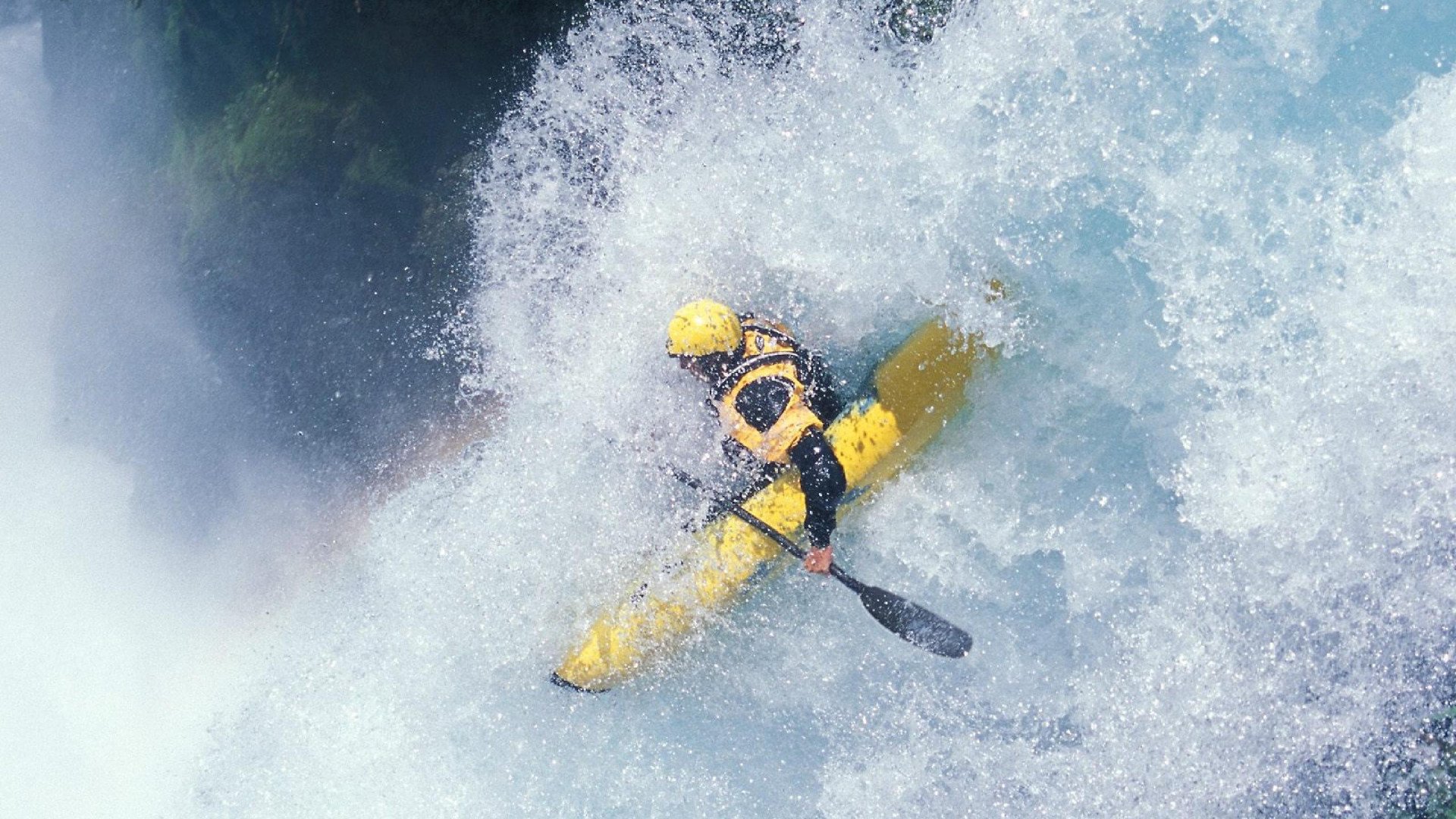 爱德华兹轰垮火箭防线，当狼王的獠牙刺穿休斯顿的夜空