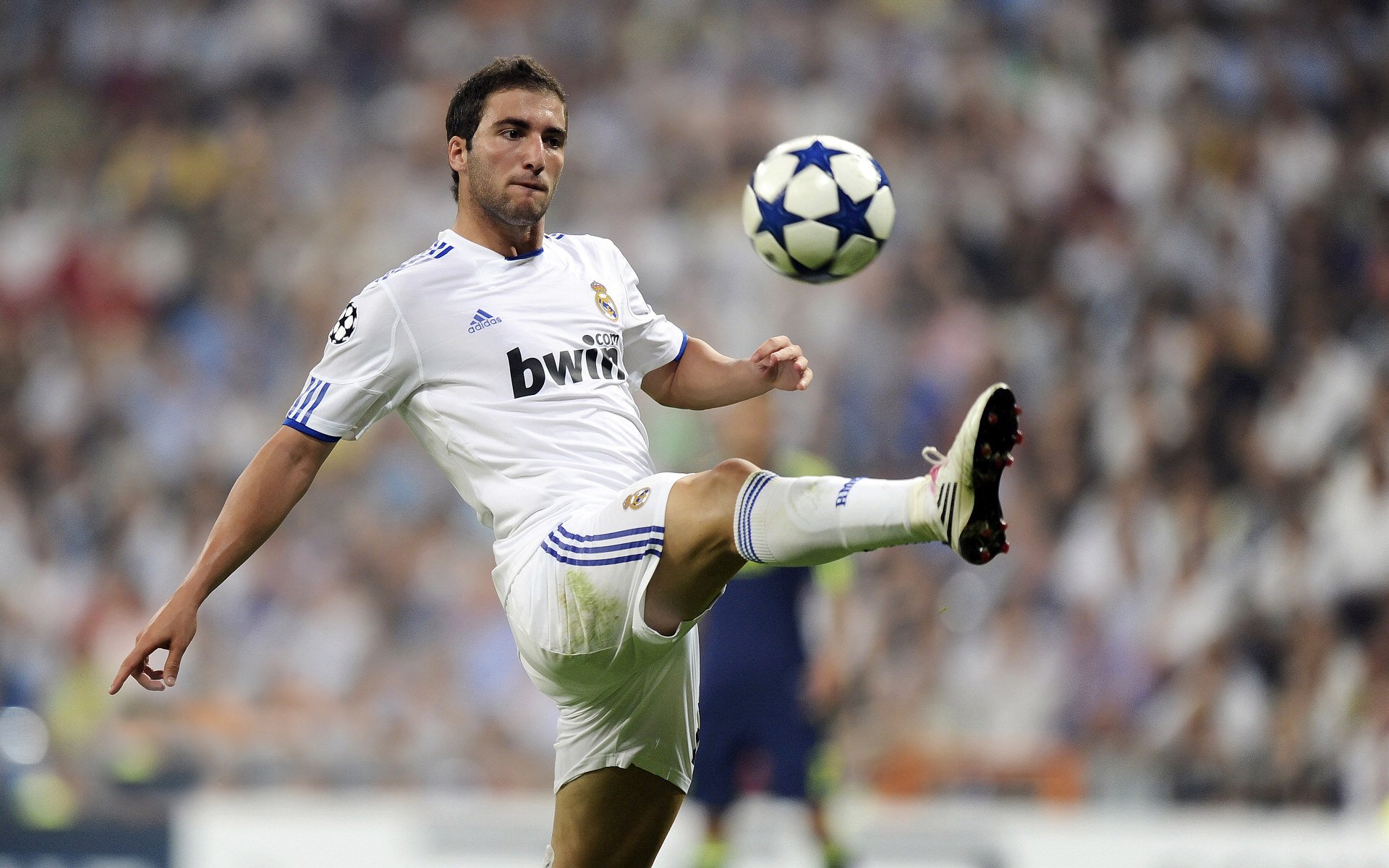 苏格兰逆转巴萨，阿坎吉，那个在诺坎普写下北欧史诗的沉默巨人