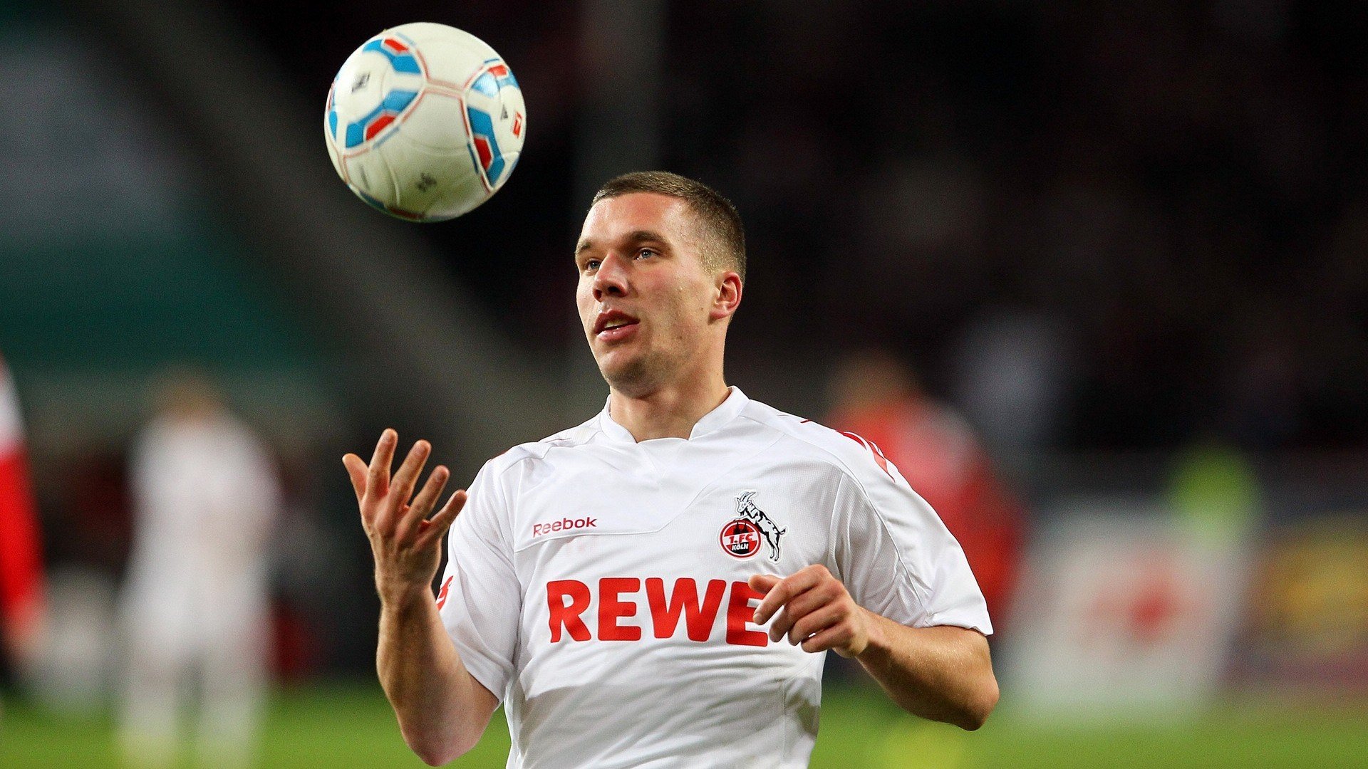 格纳布里爆发，波兰碾压马德里竞技，东欧铁骑的战术革命与意志胜利